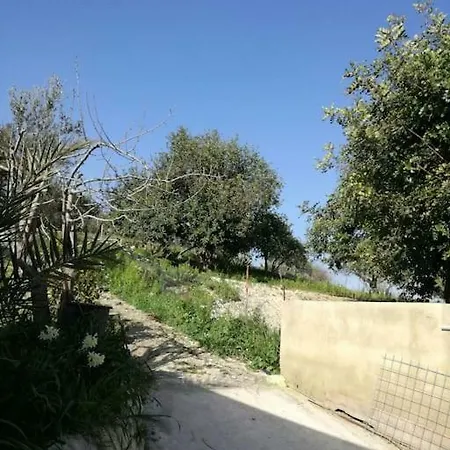 Casa Francesco * Μόντικα